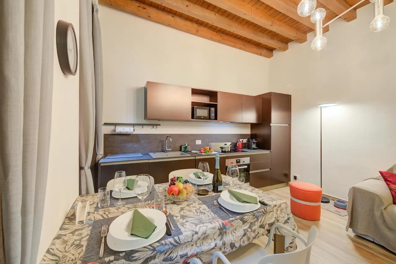 Residenza Faust-Historical Center Salo - Happy Rentals 0*,  Italy