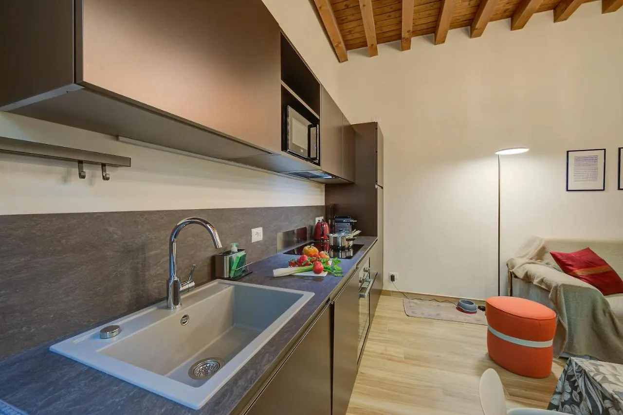 Residenza Faust-Historical Center Salo - Happy Rentals