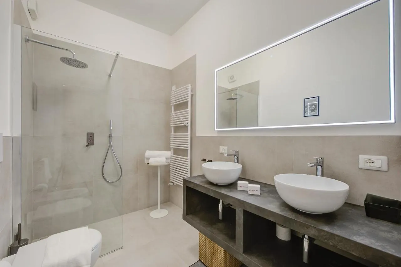 Apartment Residenza Faust-Historical Center Salo - Happy Rentals