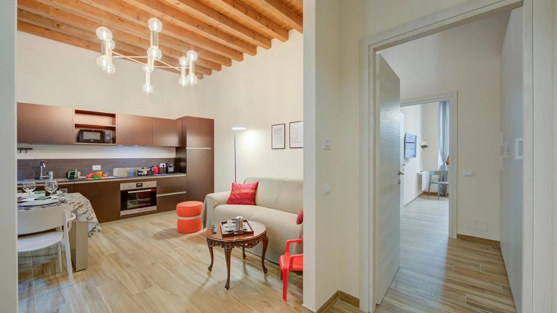 Residenza Faust-Historical Center Salo - Happy Rentals
