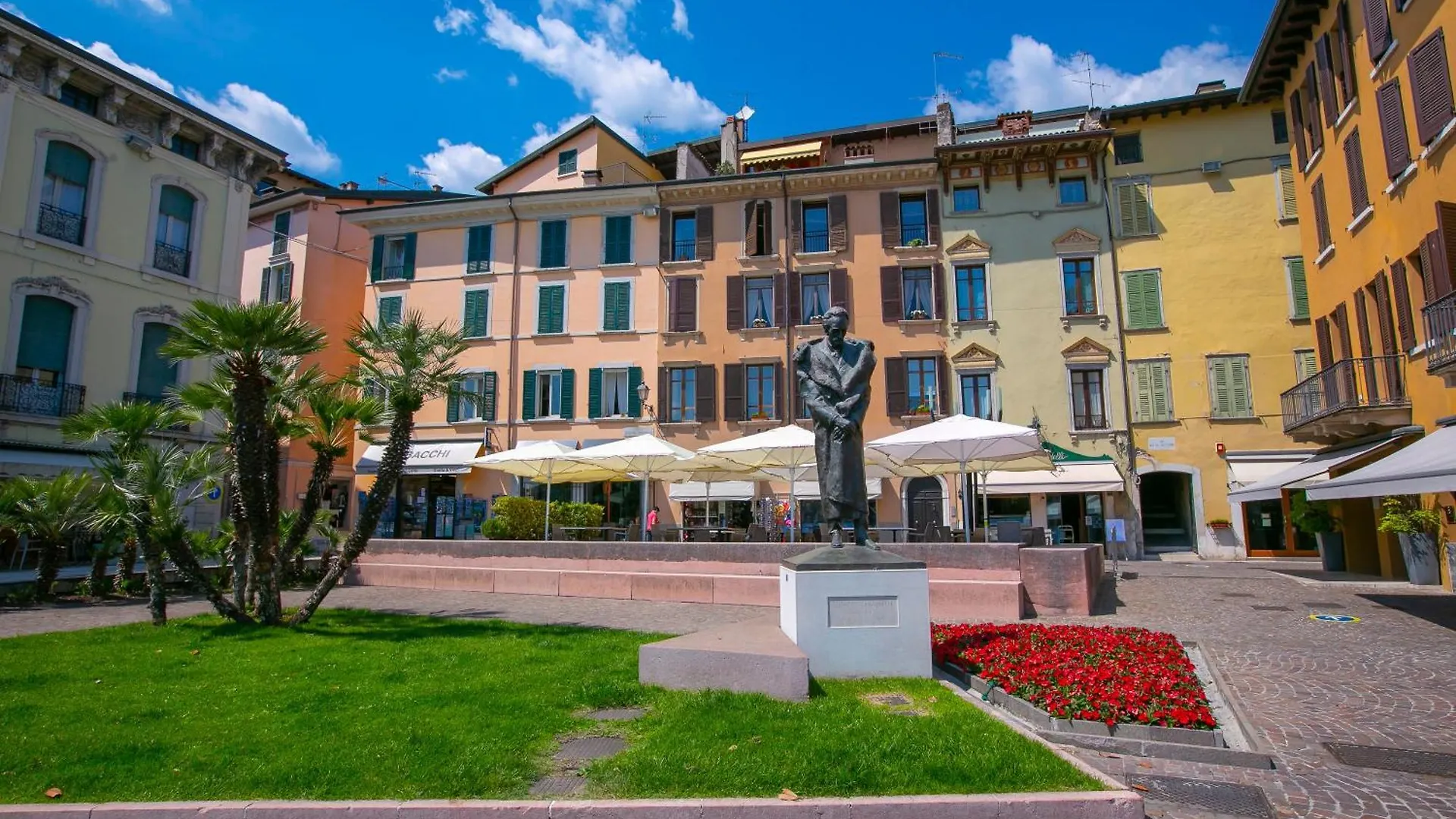 Residenza Faust-Historical Center Salo - Happy Rentals Apartment