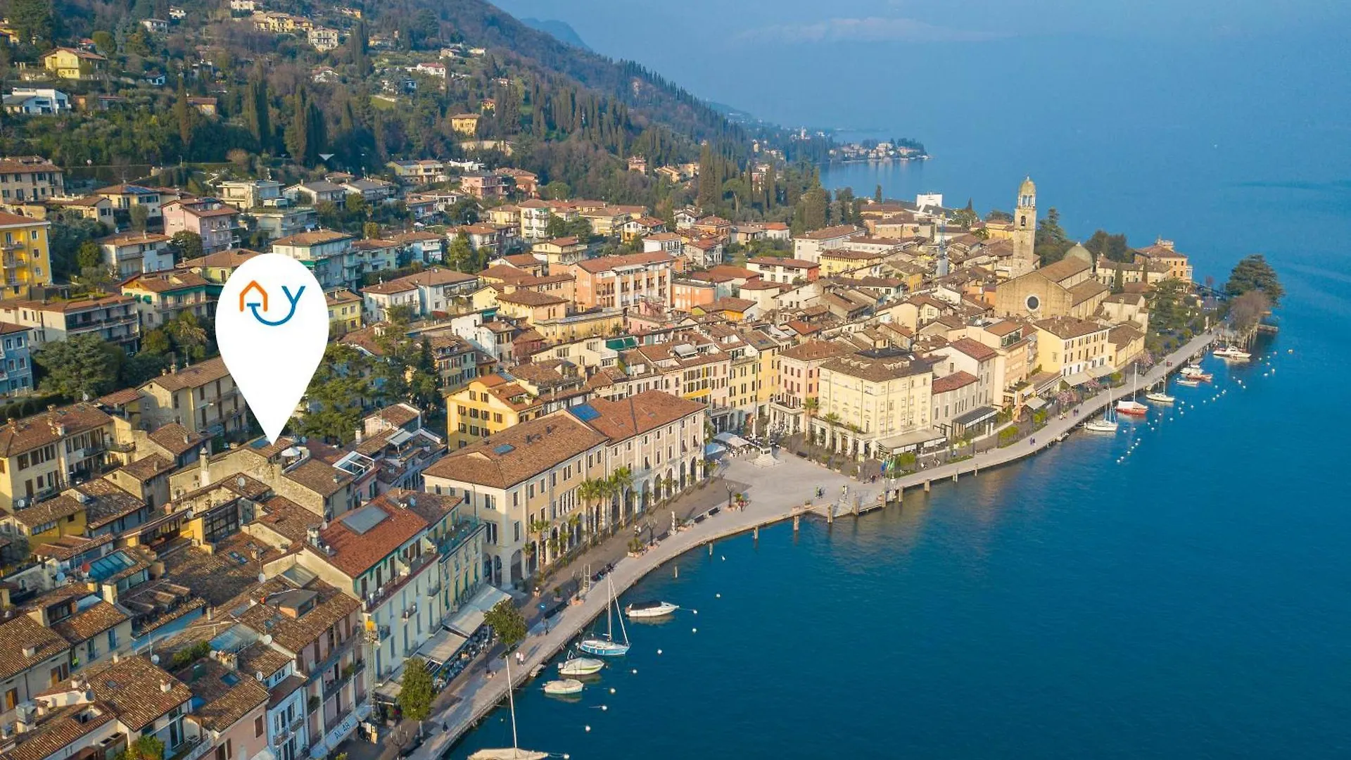 Residenza Faust-Historical Center Salo - Happy Rentals Italy